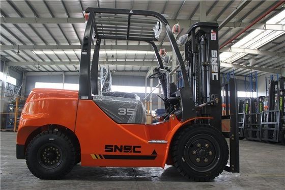 3.5T Small Diesel Forklift Orange Diesel Engine Forklift Japan Isuzu Engine