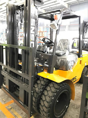 1T - 5T Forklift Lift Trucks Japan Isuzu Diesel Engine Forklift