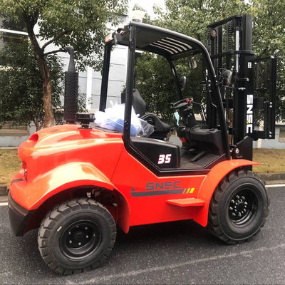 3.5 Ton 4x4 Forklift Small Rough Terrain Forklift FD35 Diesel Engine