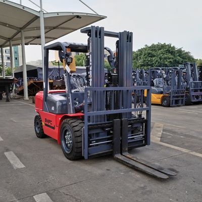 Diesel Rough Terrain Fork Lifts 3 Stage Mast Off Terrain Forklift