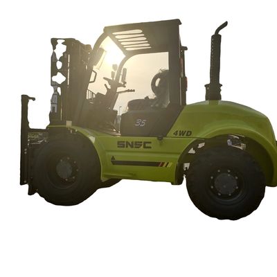 3000kg 3500kg All Wheel Drive Forklift Triple Mast Diesel Forklift