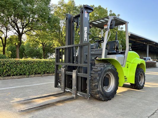 3000kg-5000kg 4wd Rough Terrain Forklift Off Road Forklift Lift Trucks
