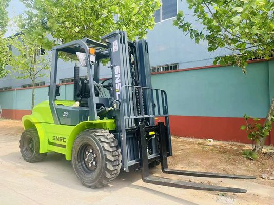 3000kg-5000kg 4wd Rough Terrain Forklift Off Road Forklift Lift Trucks