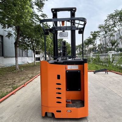 SNSC 2000kg Electric Reach Truck AC Motor With Triplex 7.5m Mast