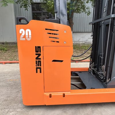 SNSC 2000kg Electric Reach Truck AC Motor With Triplex 7.5m Mast