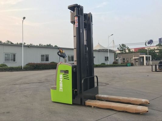 Warehouse Powered Pallet Stacker 2 Ton Counterbalance Stacker