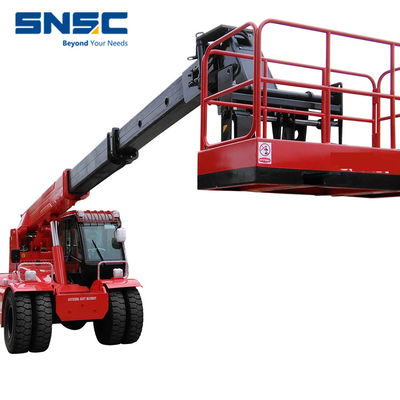 4.5T Telescopic Forklift Telehandler With Yuchai / Cummins Engine Model